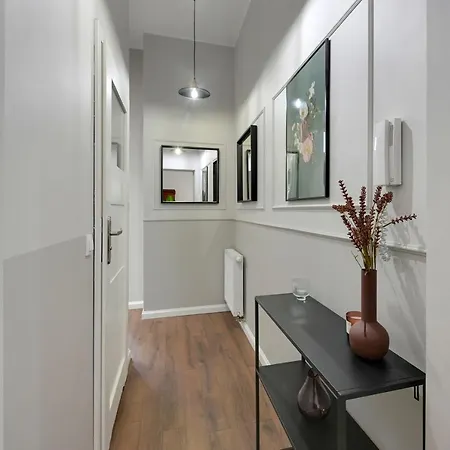 Chopina Seaside, Cozy & Chic By Downtown Апартаменти