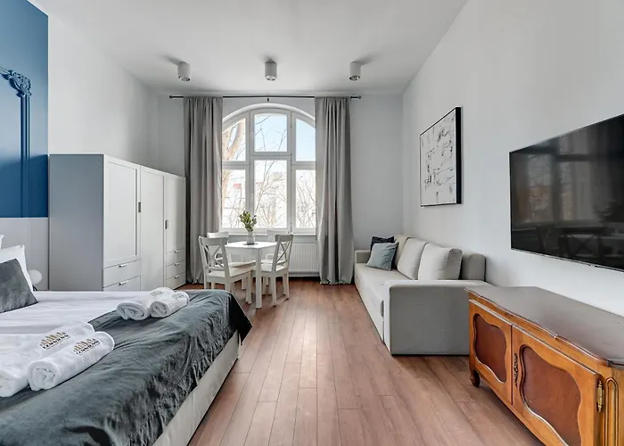 Chopina Seaside, Cozy & Chic By Downtown Apartment